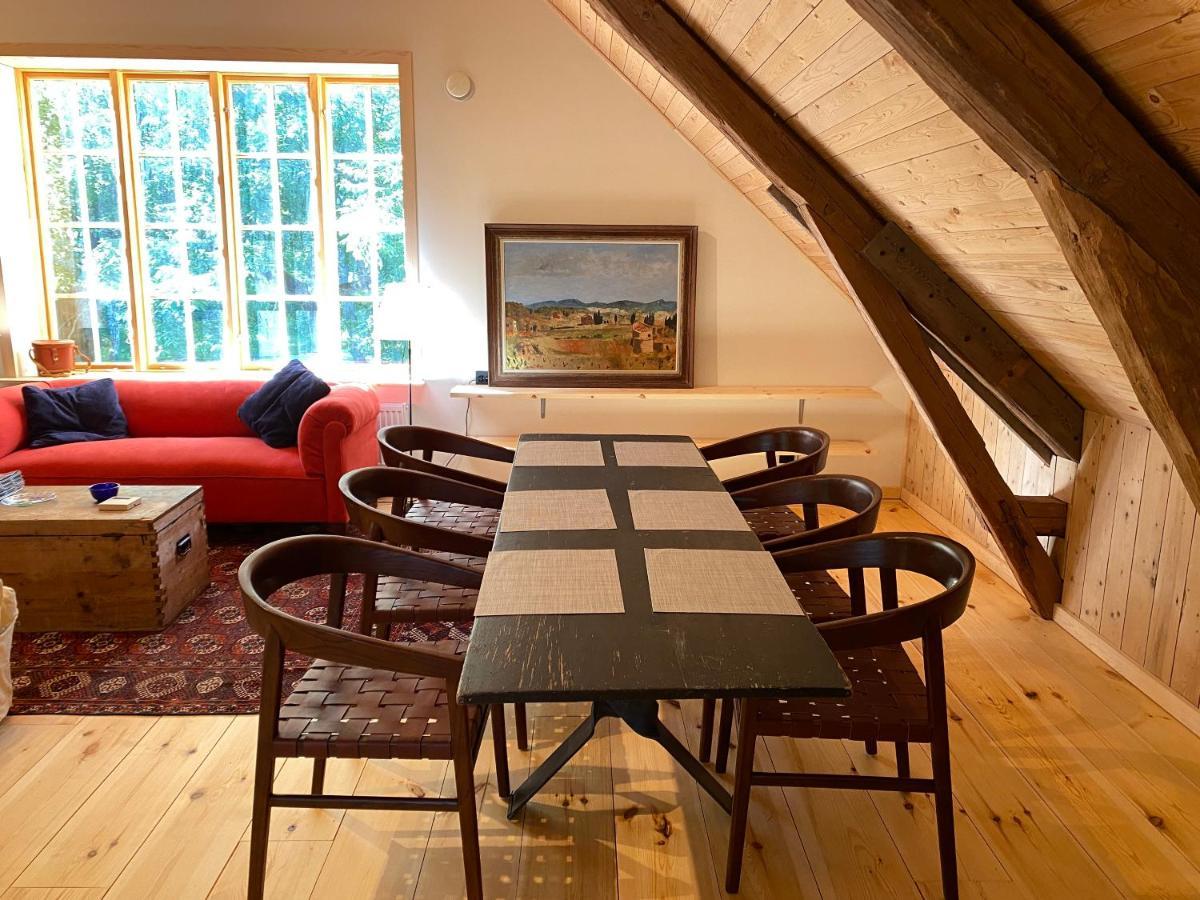 הוילה מאריפרד Spectacular 6-Bed House In Beautiful Manor Park מראה חיצוני תמונה